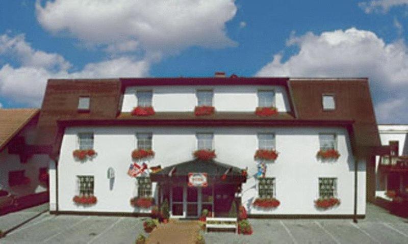 Hotel Pelikan Mariánské Lázně Exterior foto